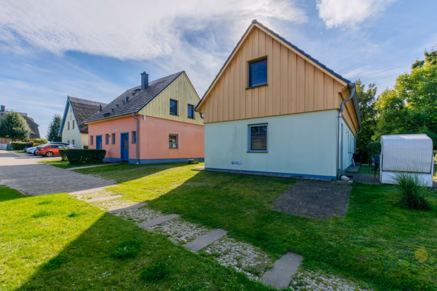 Gepflegte Ferienanlage in Lobbe – nur 150 Meter bis zum Strand - Außenansicht (42867)