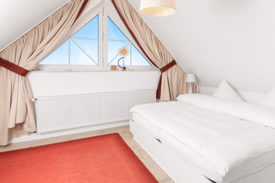 Residenz am Meer – 103 m² Wohntraum über zwei Etagen in ausgezeichneter Lage! - Schlafzimmer (35322)