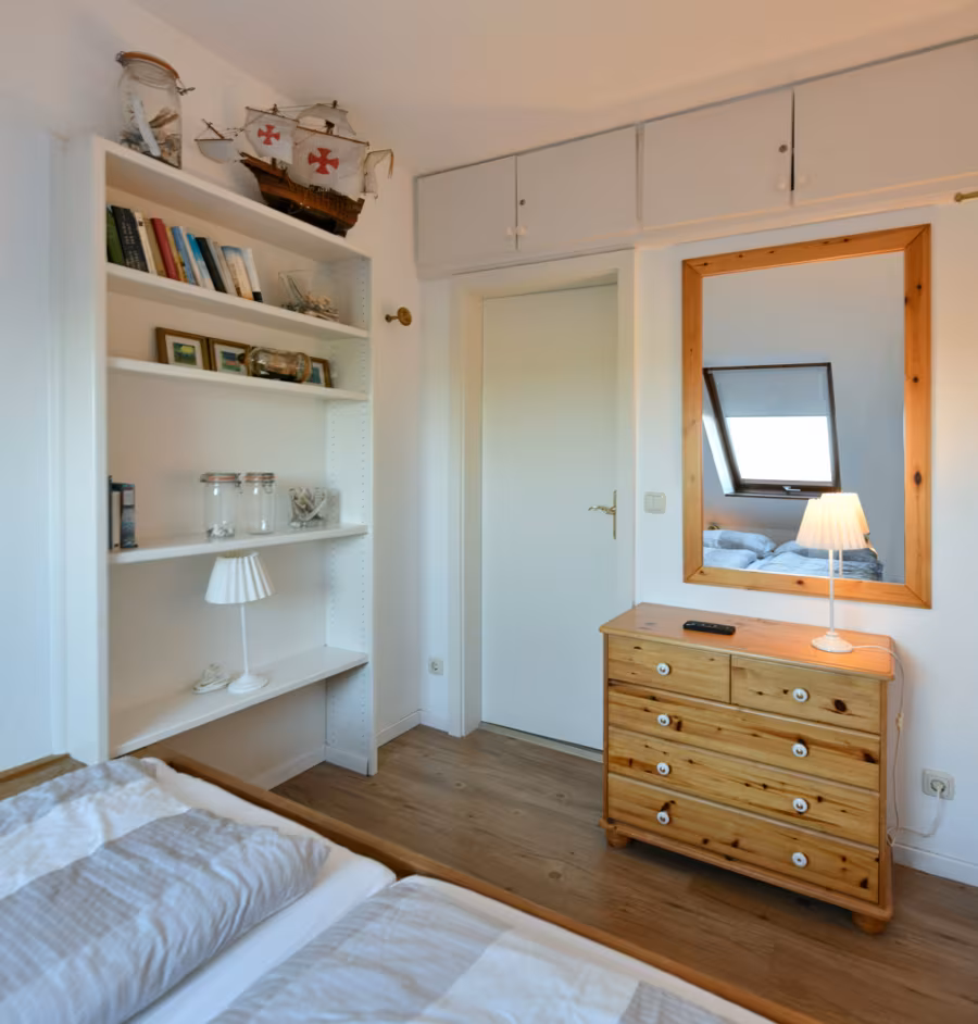 Wangerooger Wohlfühltraum mit Blick auf Nordsee aus jedem Fenster. - Schlafzimmer (42289)