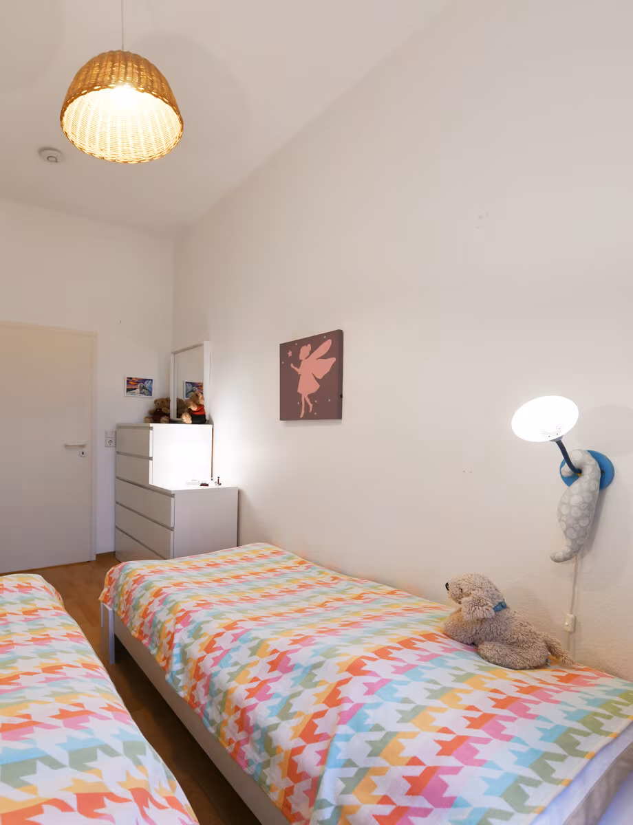 Schlafzimmer 2