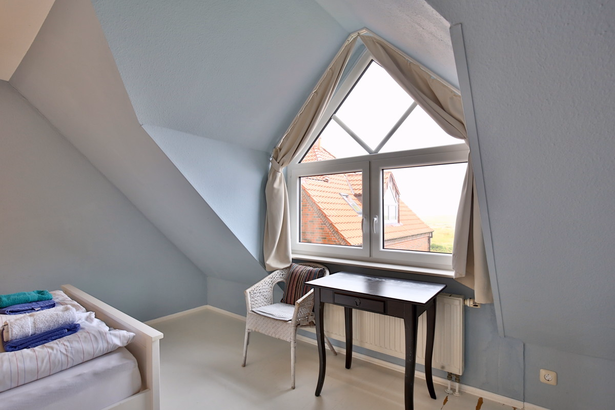 Schlafzimmer DG