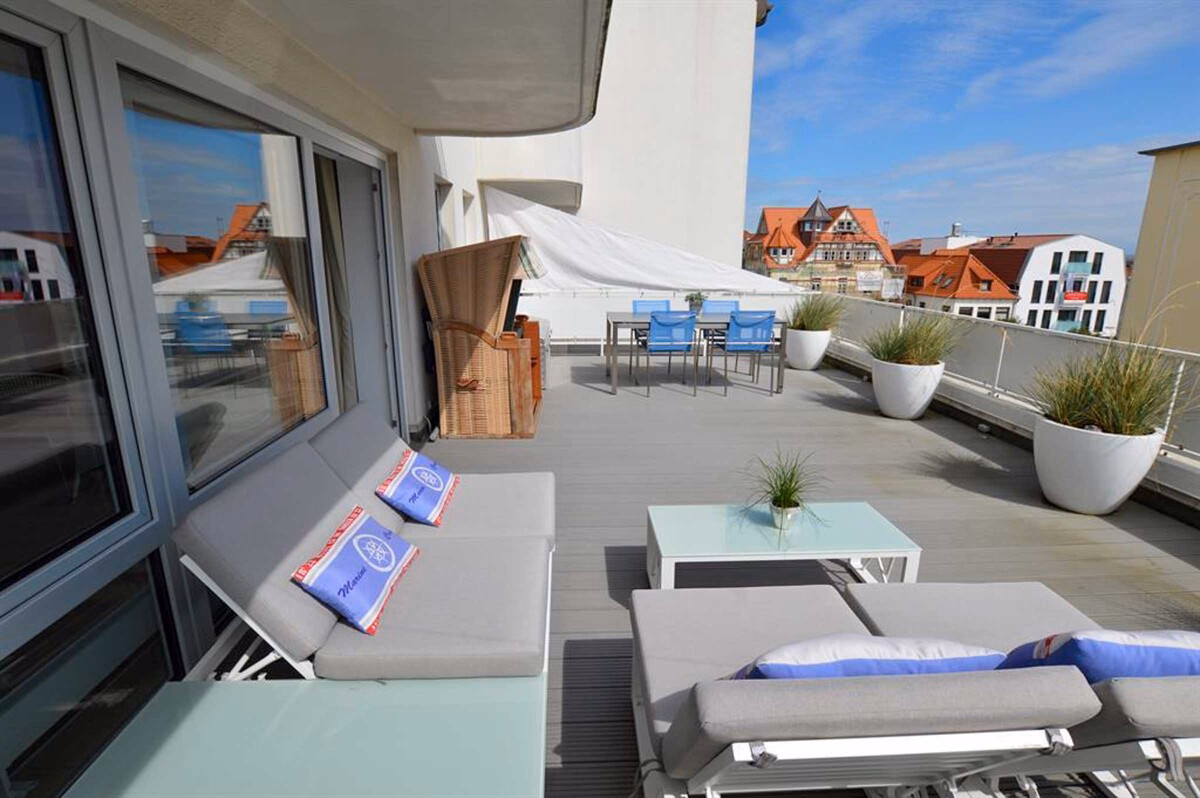 Sonne trifft Meer! Strandnah mit riesiger Süd-Terrasse