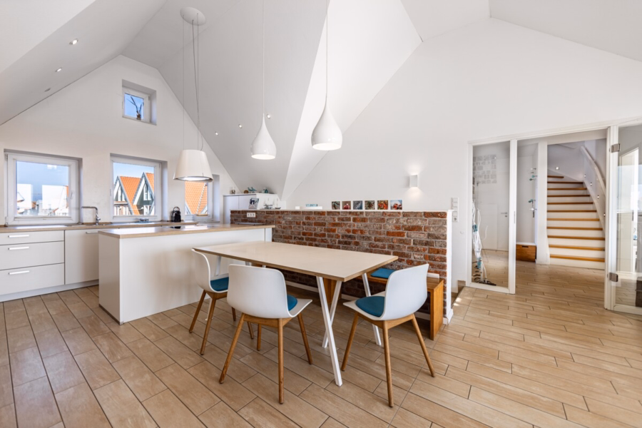 Quartier 7° Ost – Traumhafte 100 m² Ferienwohnung mit wunderschönem Balkon! - Essbereich (14499)