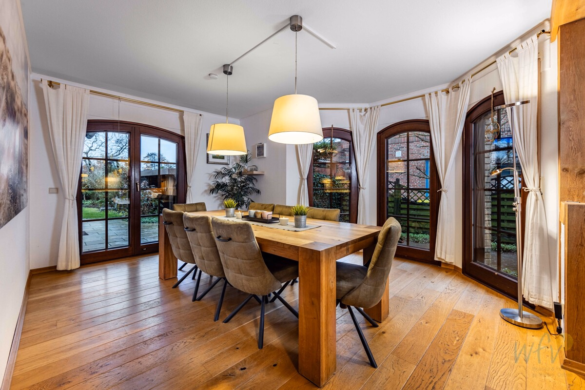 Traumhaus mit zwei Wohneinheiten – eine Ferien- und eine Dauerwohnung, Sauna, Garten und Stellplätze
