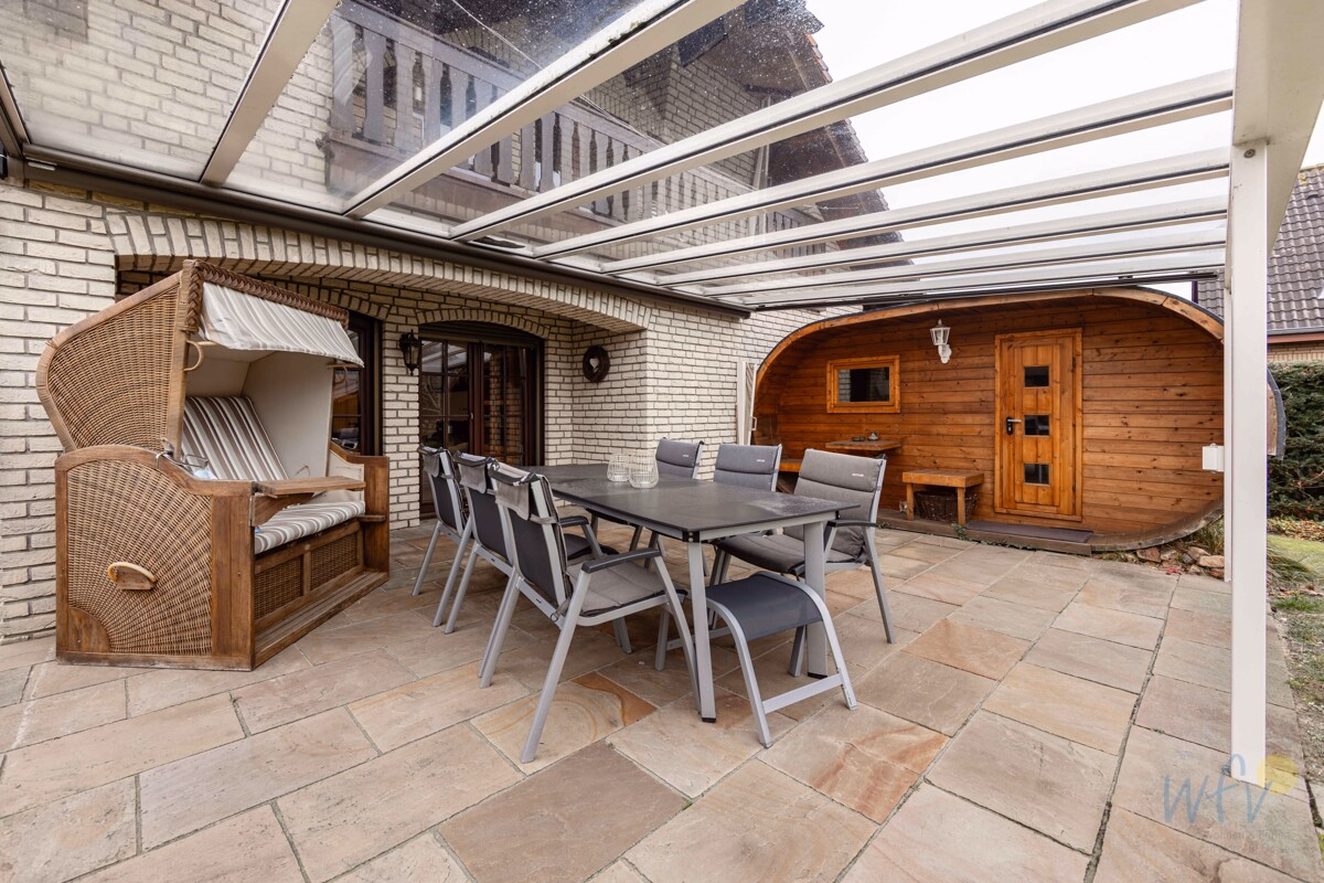 hintere Terrasse