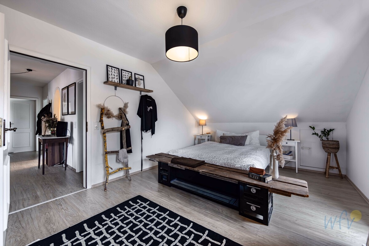 DG Schlafzimmer 1