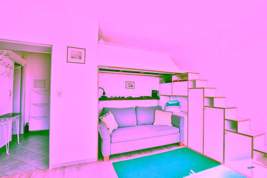 Helle Ferienwohnung mit Balkon im Haus - Wohn- und Schlafbereich (11022)