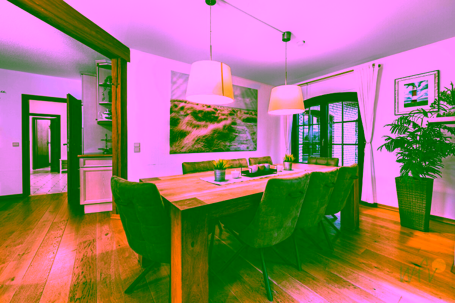 Traumhaus mit zwei WE – eine FeWo und eine Dauerwohnung. Sauna, Garten und Stellplätze. - Essbereich (7290)