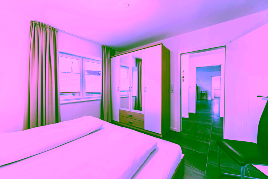 Wohnkomfort trifft auf perfekte Lage: Mehrfamilienhaus mit drei Wohneinheiten - WH Arielle (10767)